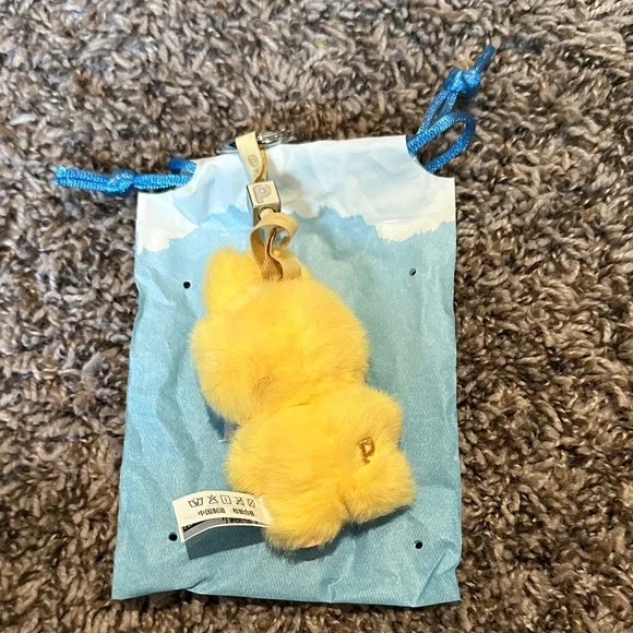 Pin for love Labubu P - Picture 3 of 4